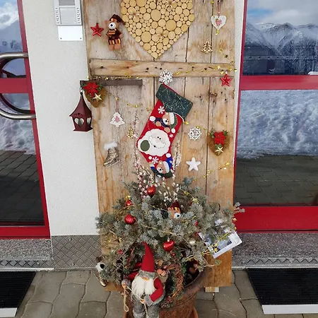 Charming With Mountain Views Aletsch Unesco Appartamento